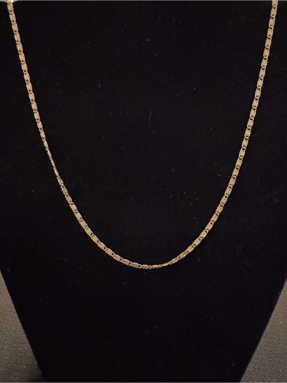 Vintage Gold Tone Textured Swirl Greek Key Link Necklace 24”